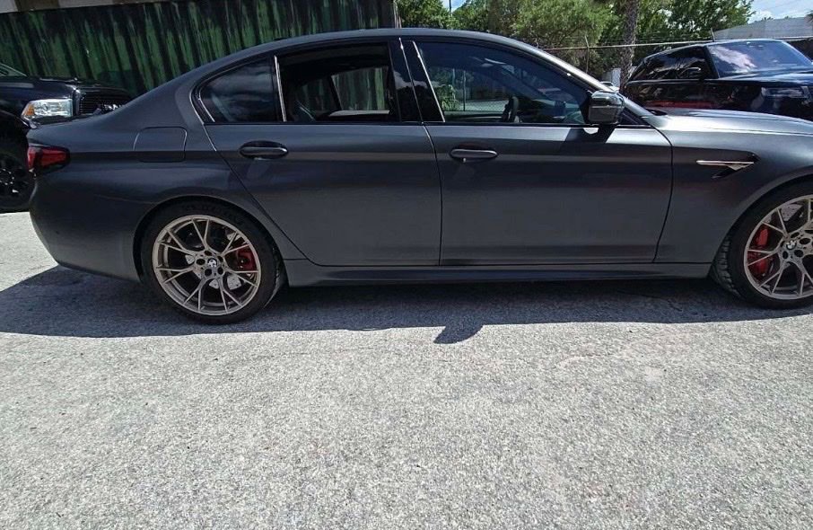 Used 2022 BMW M5 CS AWD/4WD image 3
