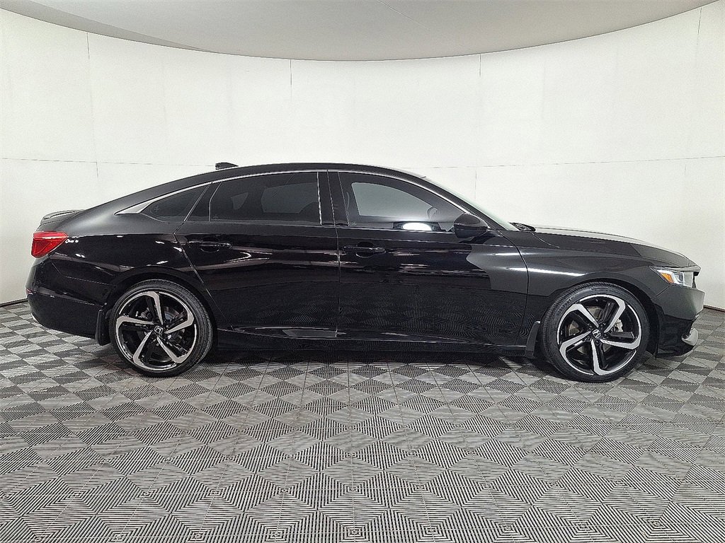 Used 2021 Honda Accord Sport image 11