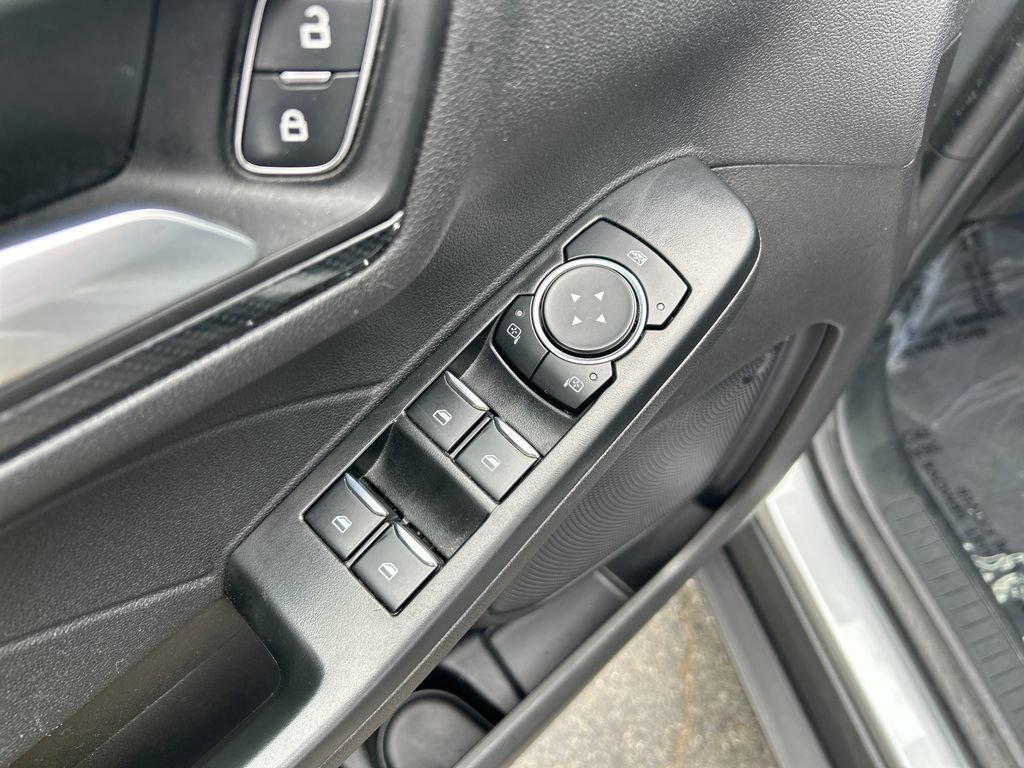 Used 2024 Ford Escape ST-Line AWD/4WD image 13