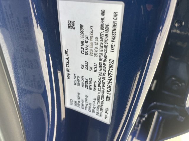 Used 2023 Tesla Model 3 Standard Range RWD image 35