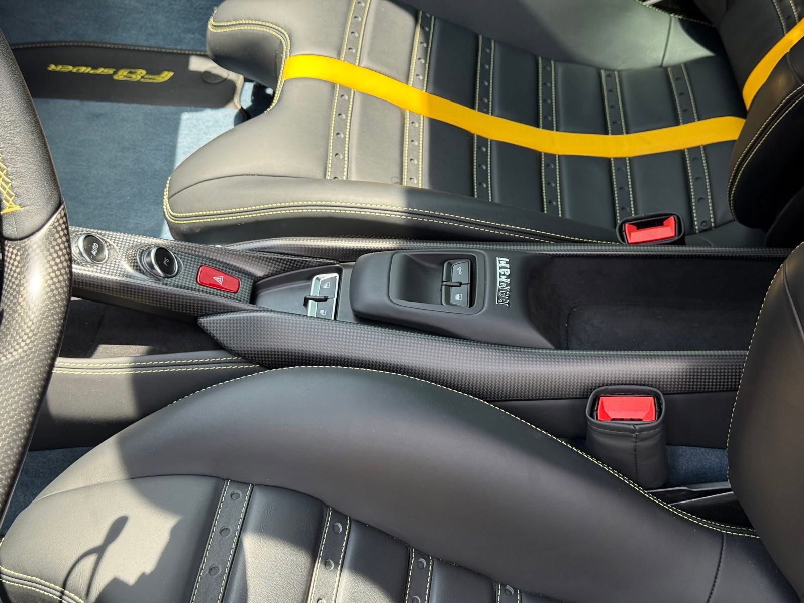 Used 2022 Ferrari F8 Tributo RWD image 49