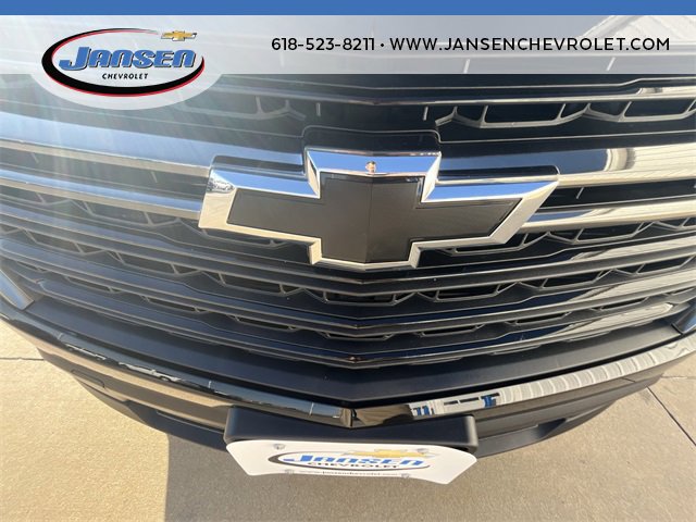 Used 2022 Chevrolet Traverse LT w/ Midnight/Sport Edition image 30