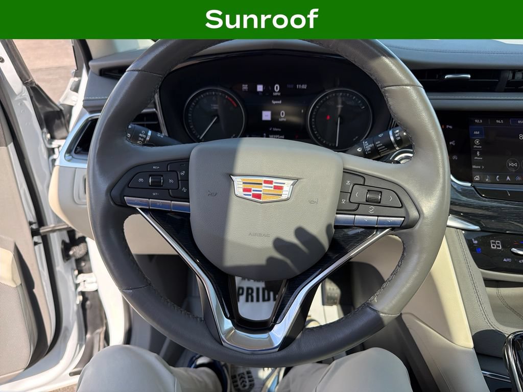 Certified 2024 Cadillac XT6 Premium Luxury w/ Technology Package AWD/4WD image 17