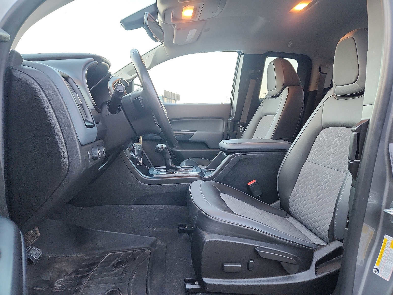 Used 2021 Chevrolet Colorado Z71 image 13