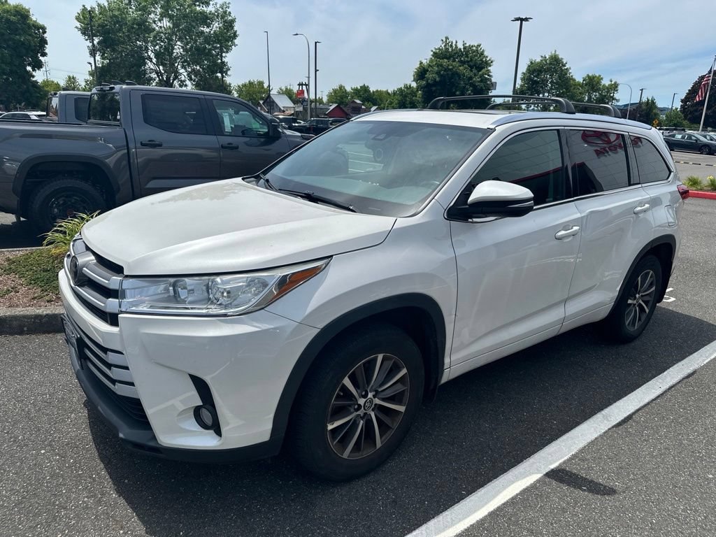 Certified 2018 Toyota Highlander XLE