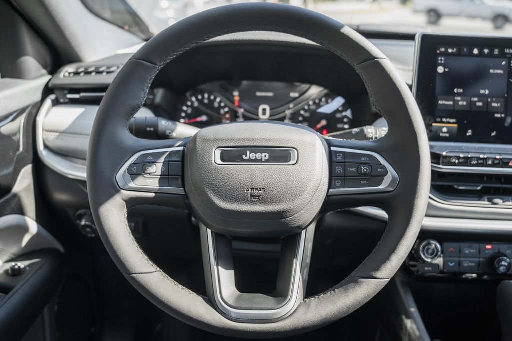 New 2026 Jeep Compass Limited AWD/4WD image 28