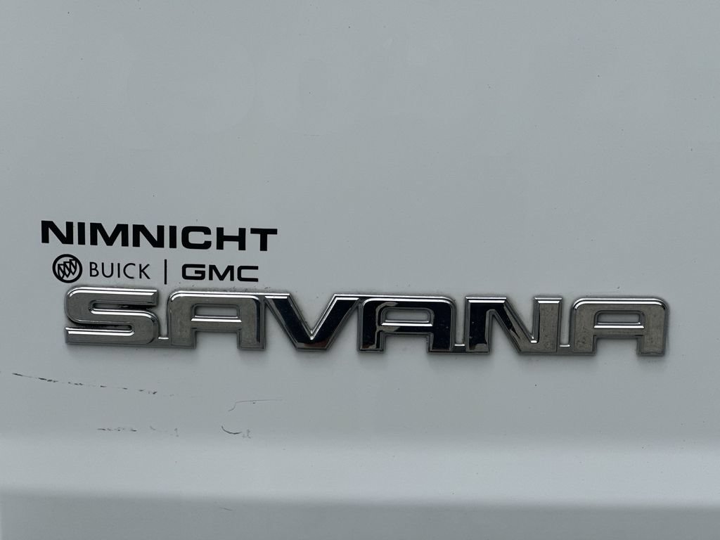 Used 2021 GMC Savana 2500 RWD image 29