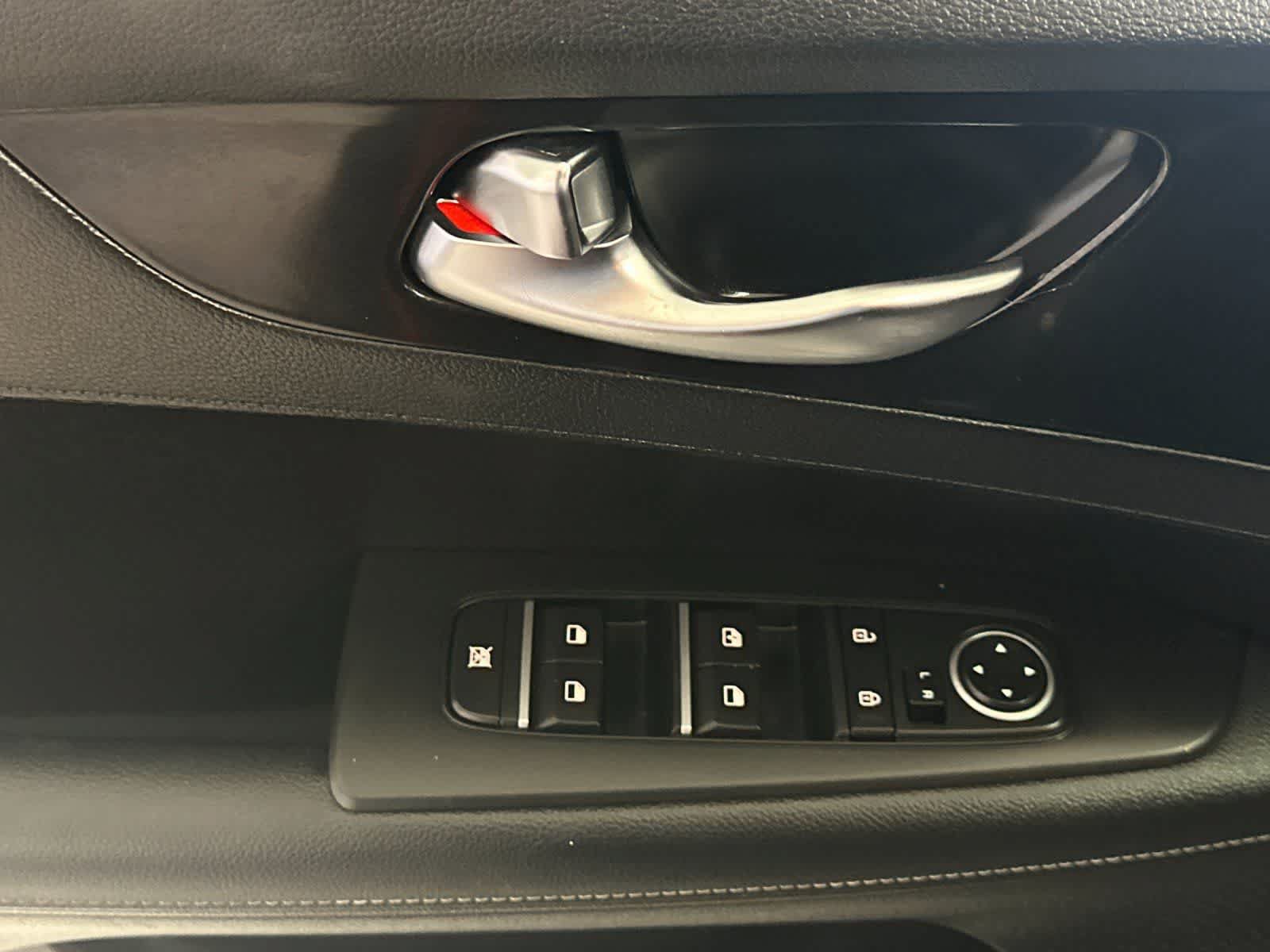 Used 2024 Kia Forte GT-Line FWD image 13