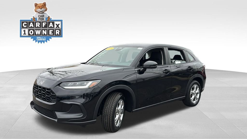 Used 2023 Honda HR-V LX image 3