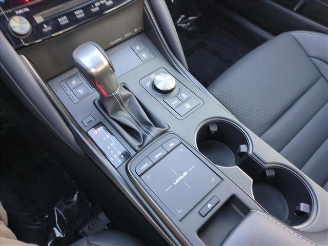 Used 2023 Lexus IS 350 F Sport image 12
