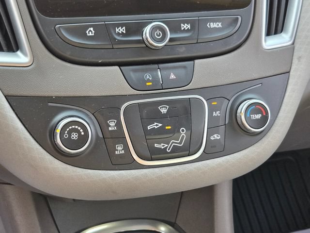 Used 2022 Chevrolet Malibu LS w/ Driver Confidence Package II FWD image 23