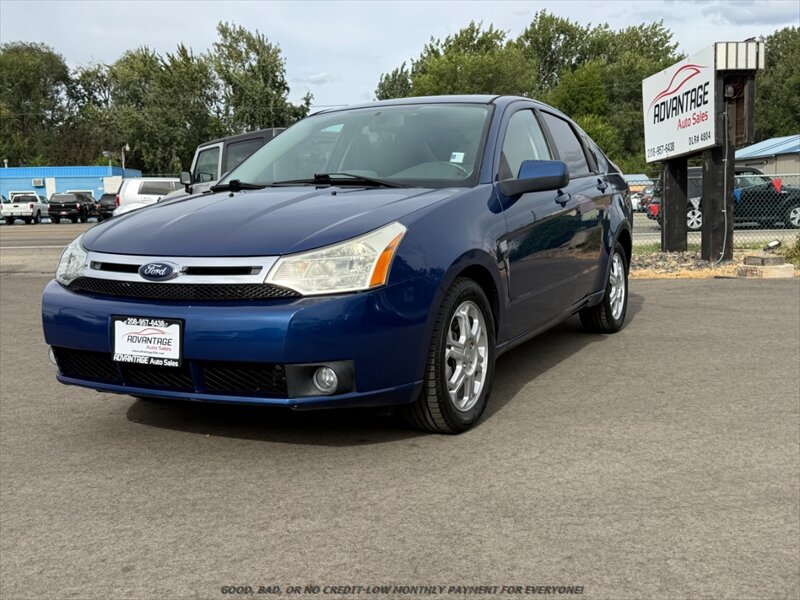 Used 2008 Ford Focus SES FWD image 3