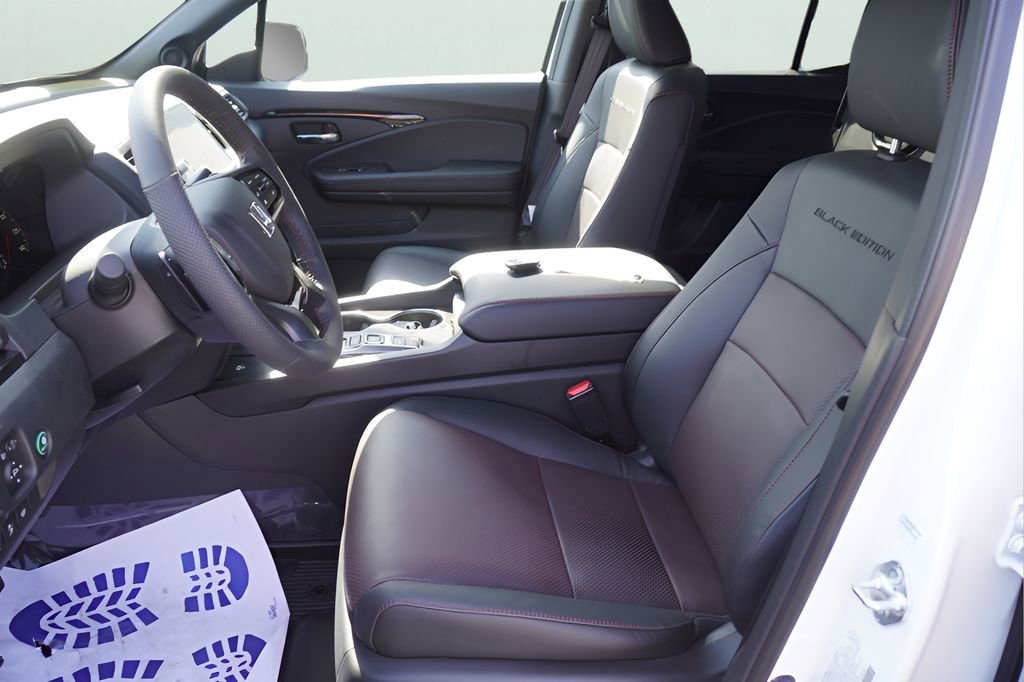 New 2026 Honda Ridgeline Black Edition image 17