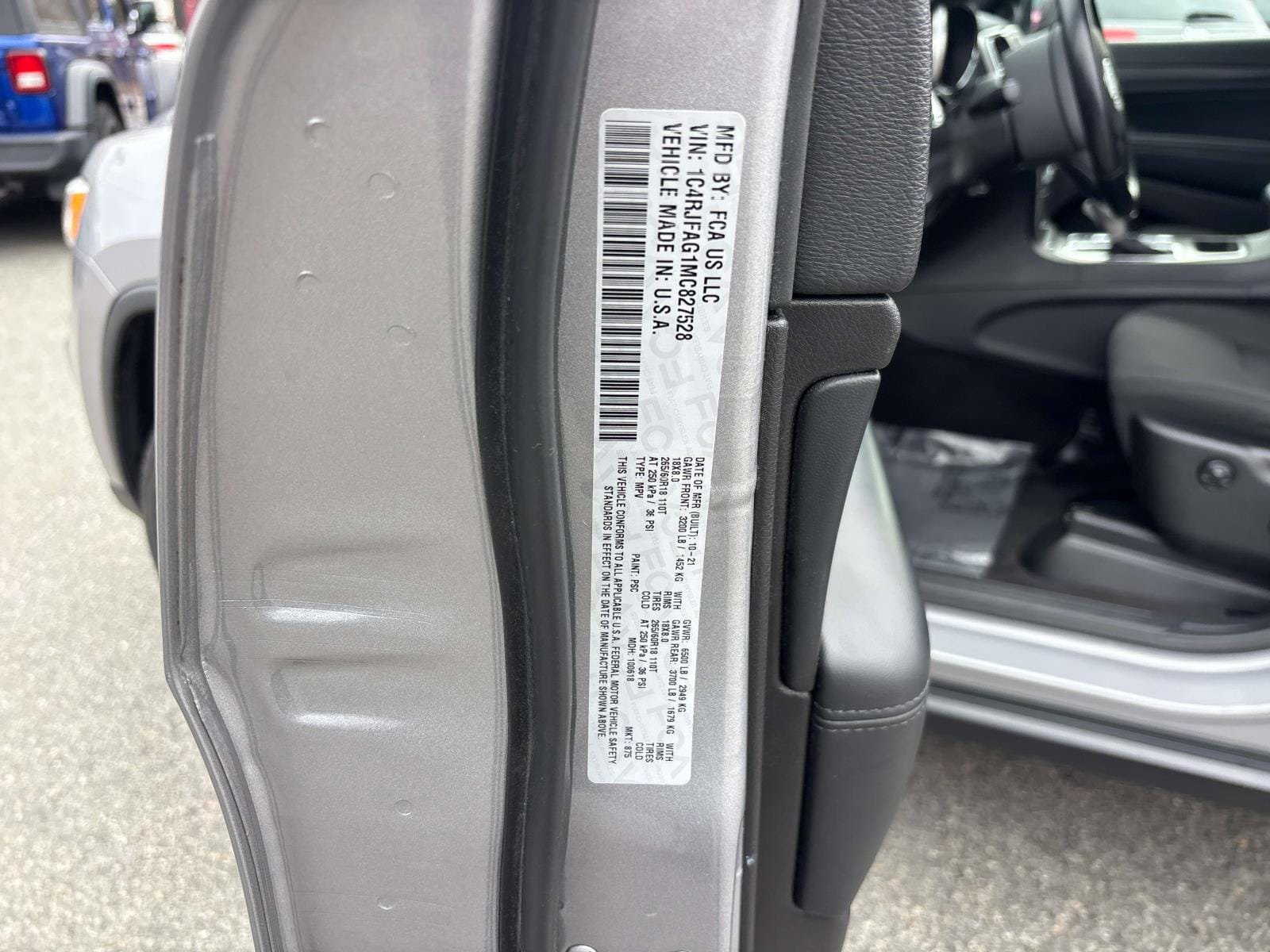 Certified 2021 Jeep Grand Cherokee Laredo AWD/4WD image 30