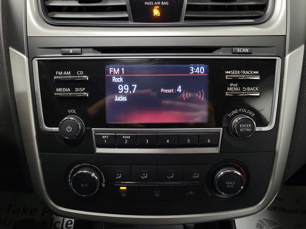 Used 2017 Nissan Altima 2.5 S w/ Power Driver Seat Package image 18