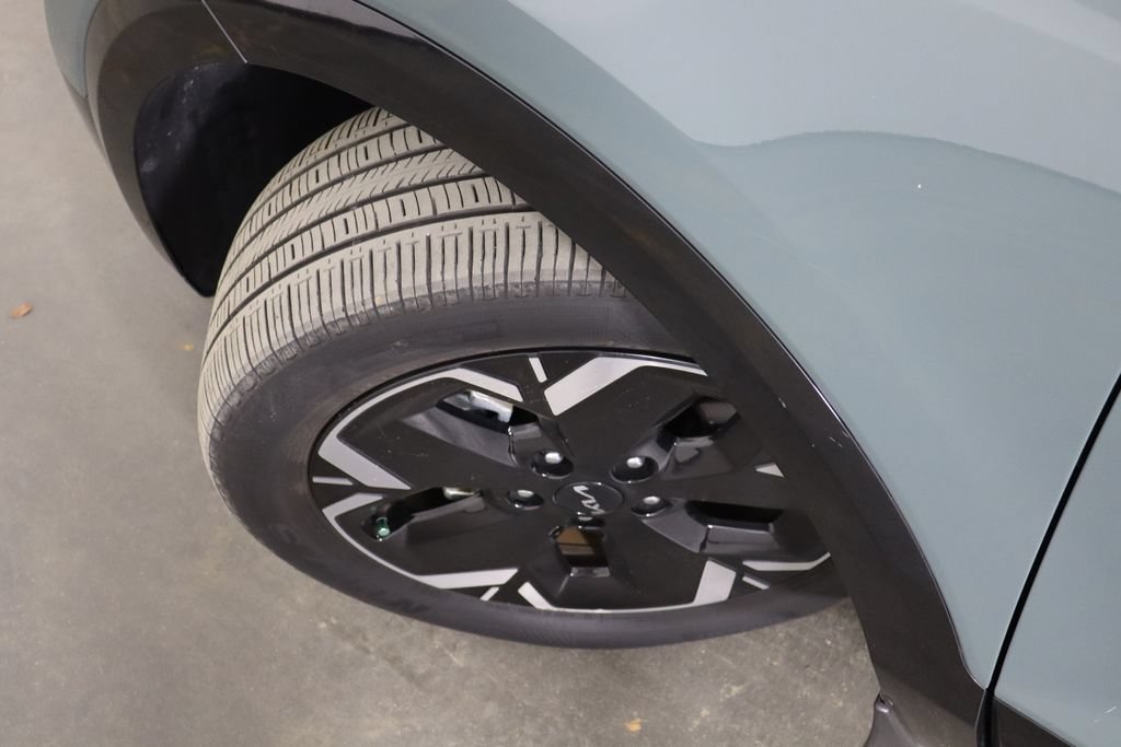 Used 2023 Kia Niro Wind FWD image 43