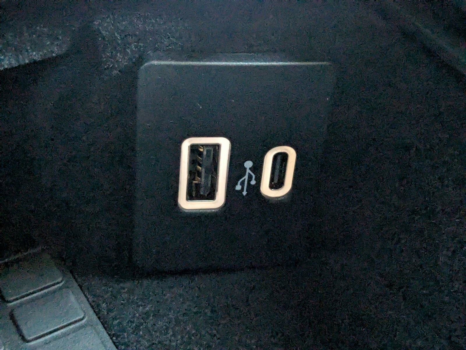 New 2026 Lincoln Corsair Premiere image 27