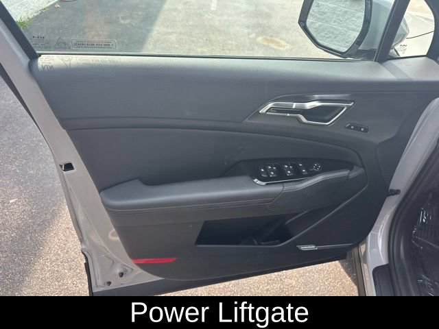 Used 2025 Kia Sportage SX FWD image 17