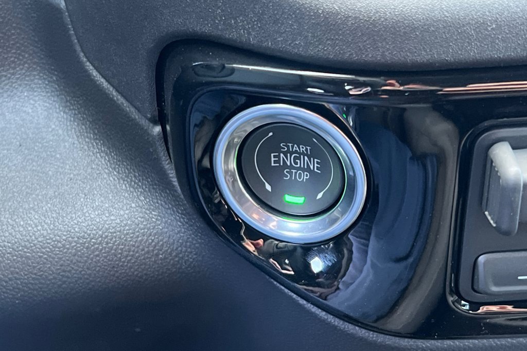 New 2026 GMC Sierra 1500 SLE image 19