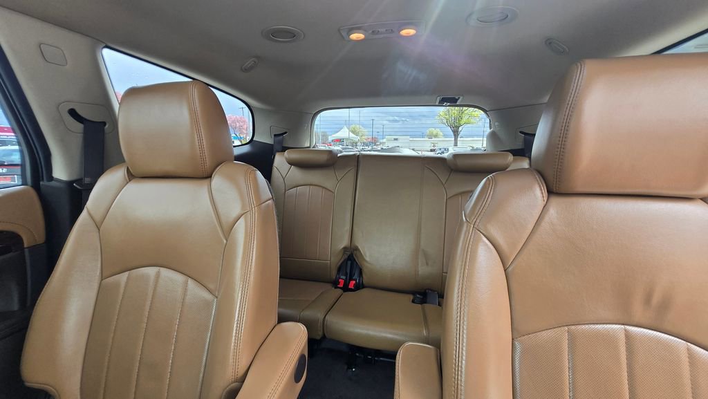 Used 2013 Buick Enclave Leather image 23