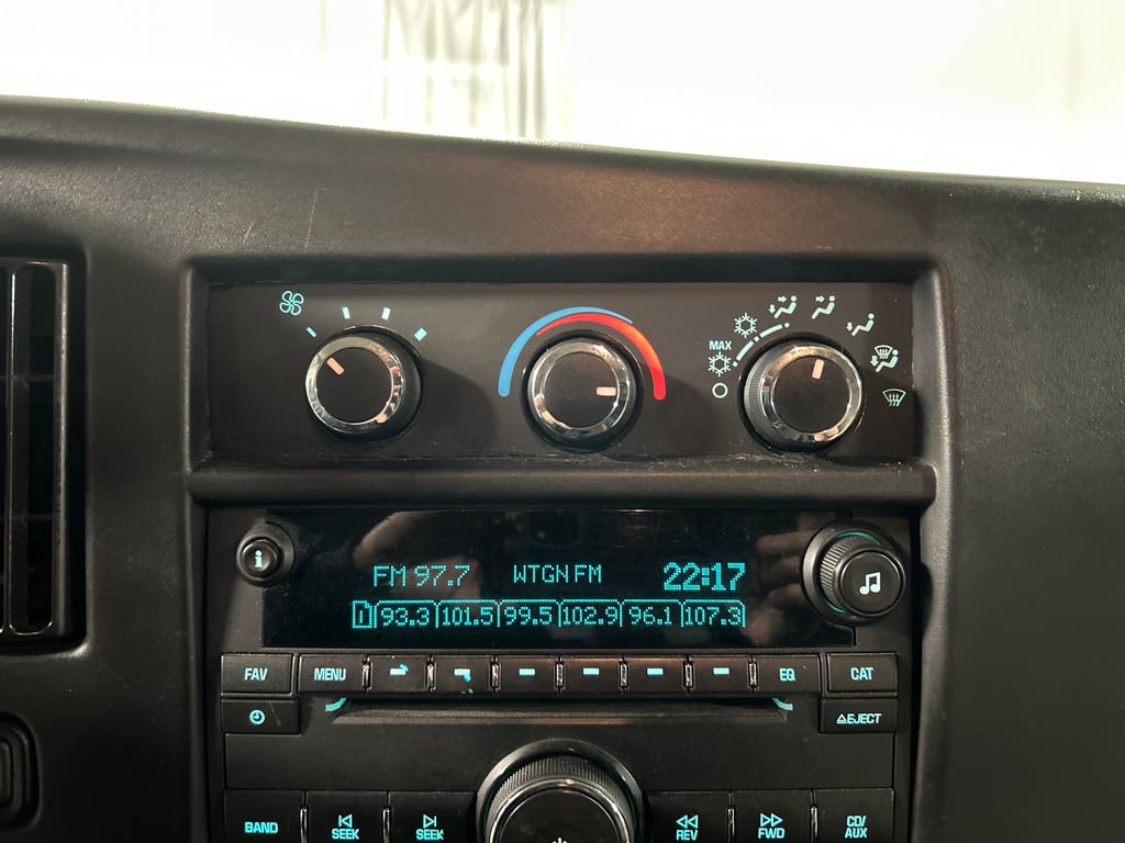 Used 2017 Chevrolet Express 2500 LS image 16