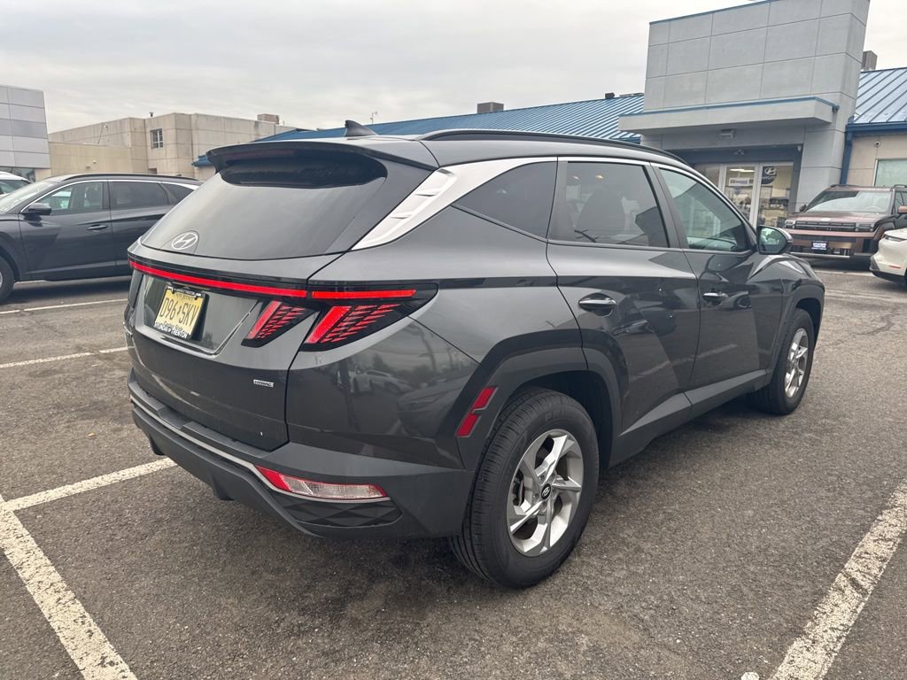 Certified 2023 Hyundai Tucson SEL AWD/4WD image 4