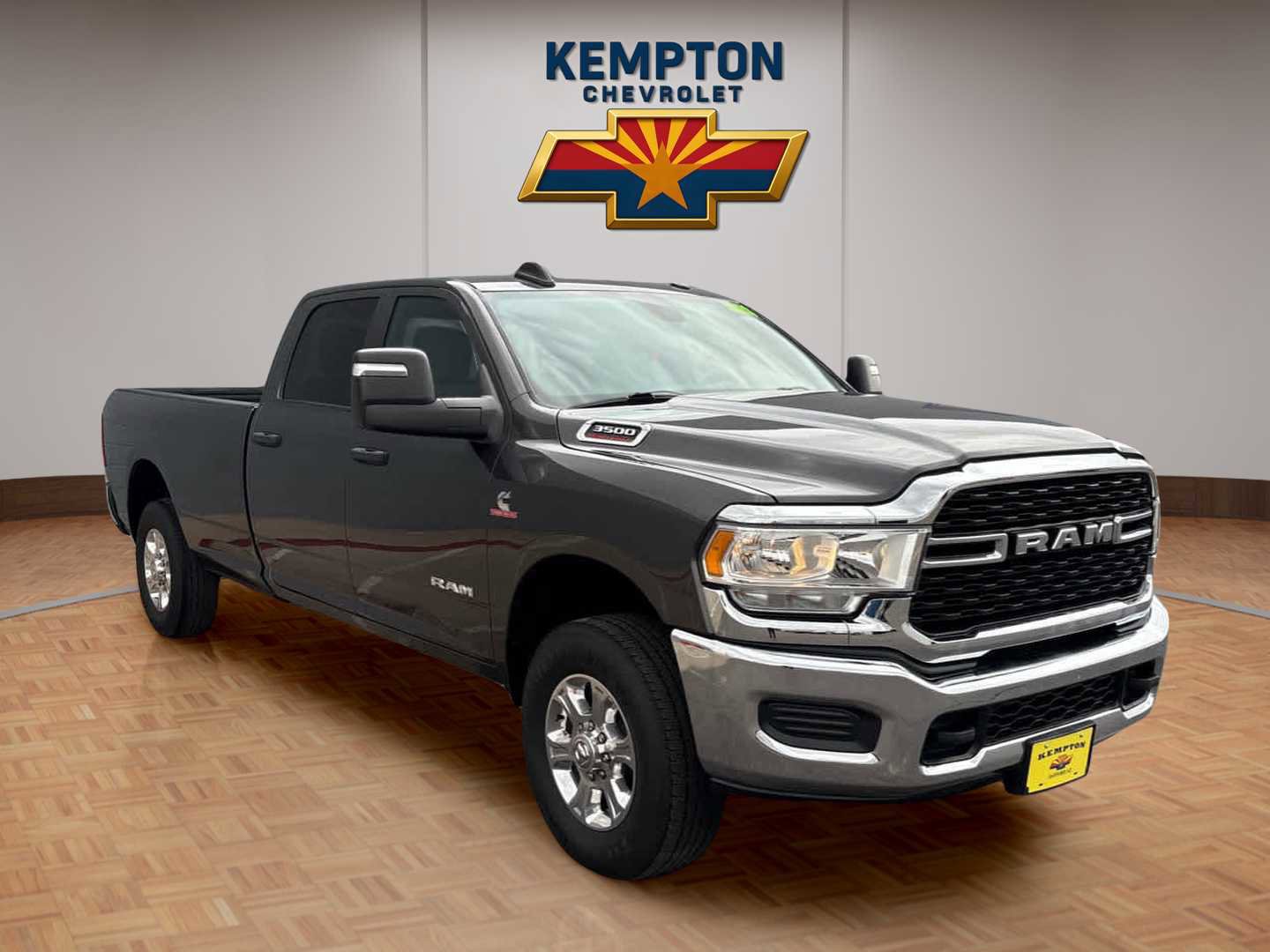Used 2023 RAM 3500 Big Horn image 8