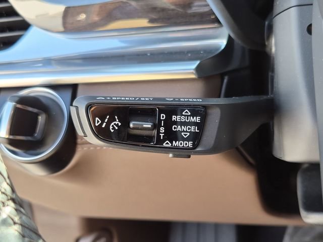 Used 2023 Porsche Panamera image 22