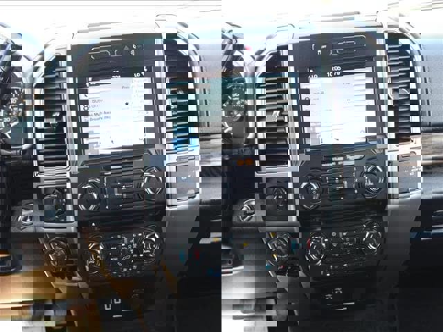 Used 2018 Ford F150 Lariat image 14