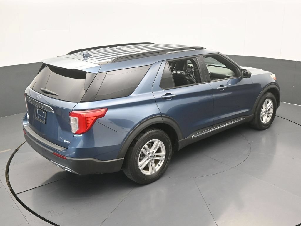 Used 2020 Ford Explorer XLT w/ Equipment Group 202A AWD/4WD image 49
