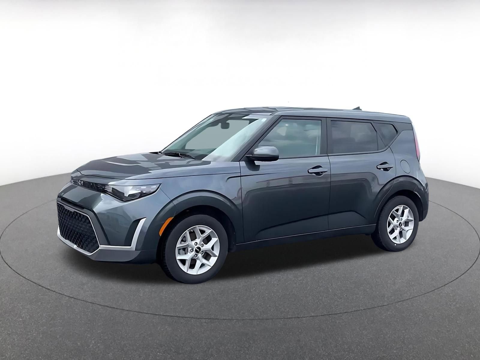 Used 2025 Kia Soul LX w/ LX Technology Package image 8
