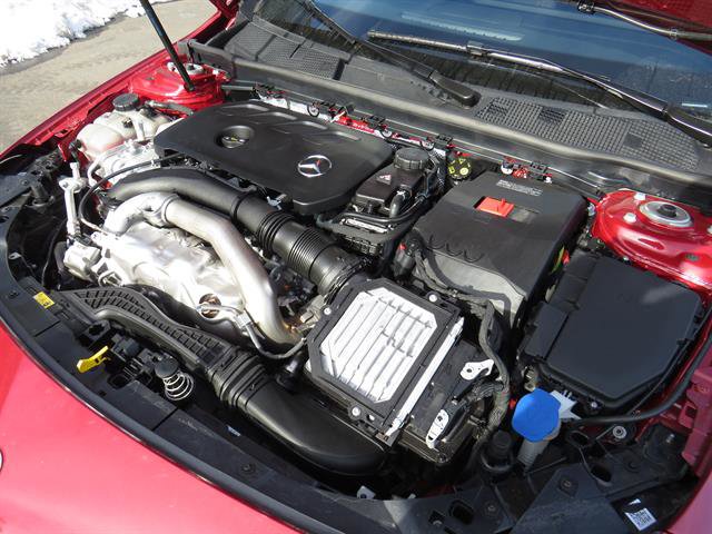 Used 2025 Mercedes-Benz CLA 250 4MATIC image 7