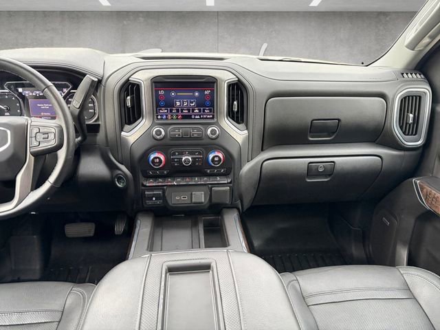 Used 2020 GMC Sierra 1500 Denali w/ Denali Premium Package AWD/4WD image 3