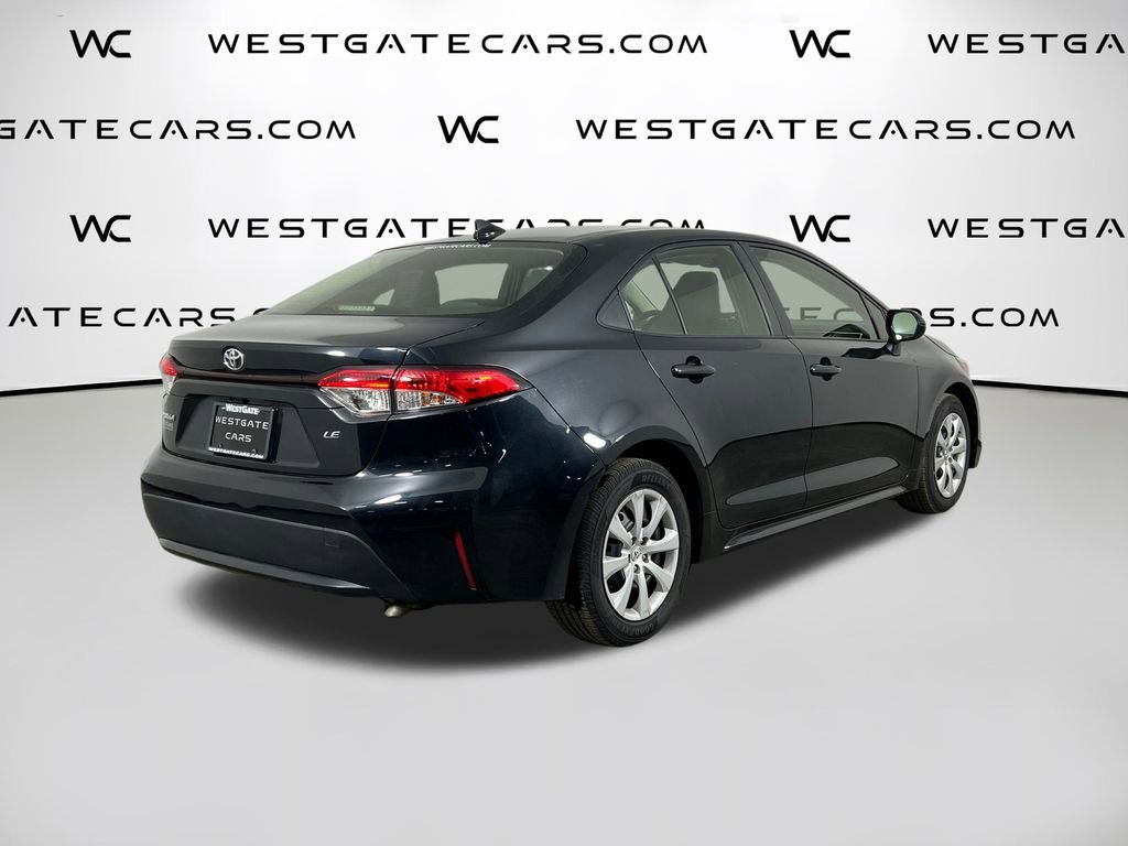 Used 2021 Toyota Corolla LE image 39