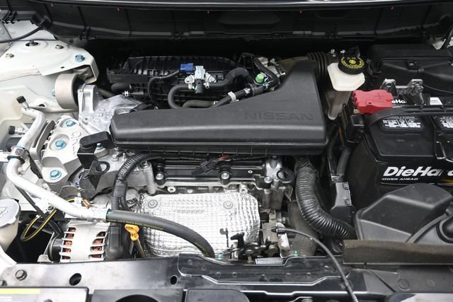 Used 2015 Nissan Rogue SV w/ SV Premium Package FWD image 52