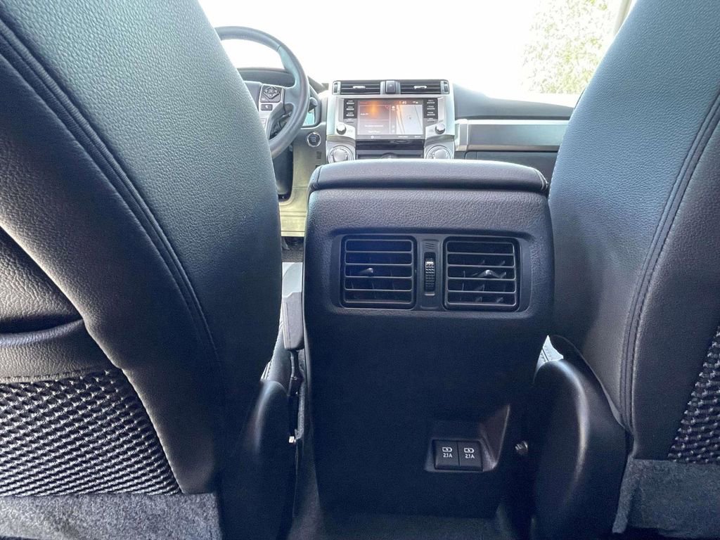 Used 2020 Toyota 4Runner SR5 Premium w/ Moonroof Package AWD/4WD image 13