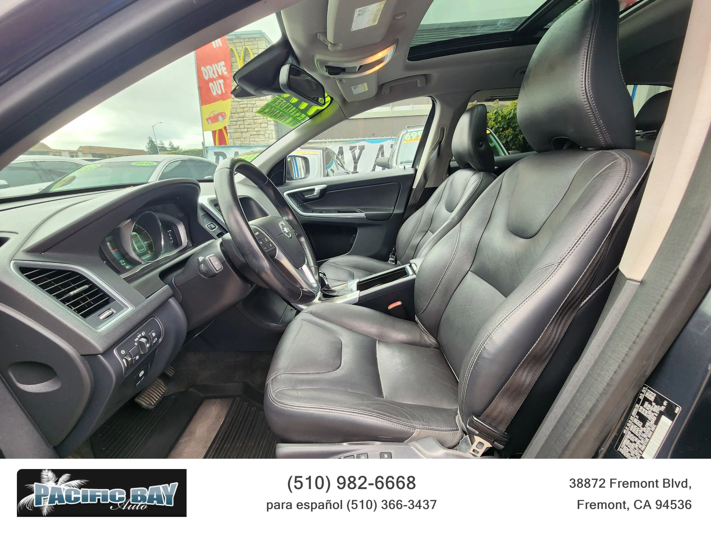 Used 2015 Volvo XC60 T5 Premier image 14