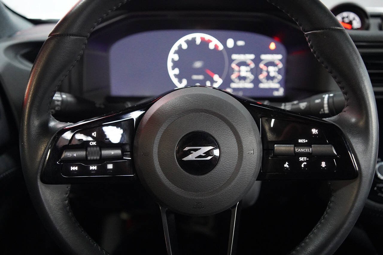 Used 2025 Nissan Z Sport w/ Floor Mat Package RWD image 84