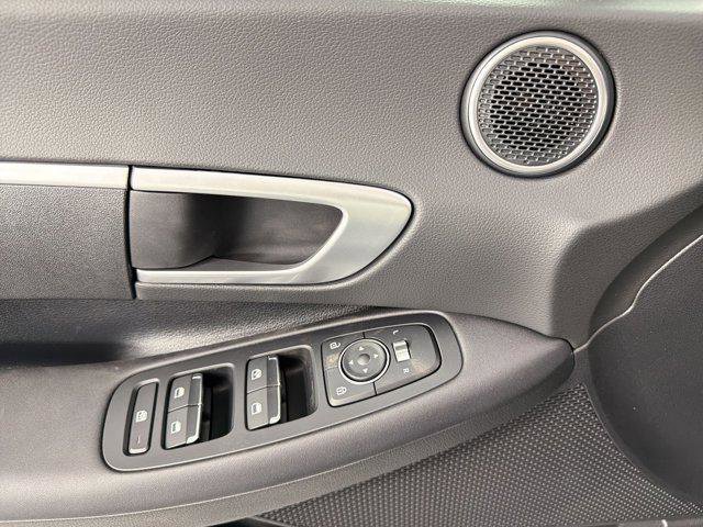 New 2026 Hyundai Sonata SE FWD image 21
