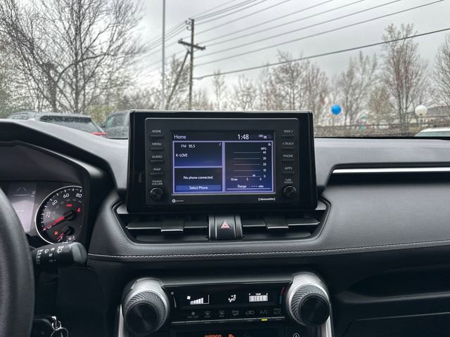 Used 2020 Toyota RAV4 LE w/ Carpet Mat Package image 25