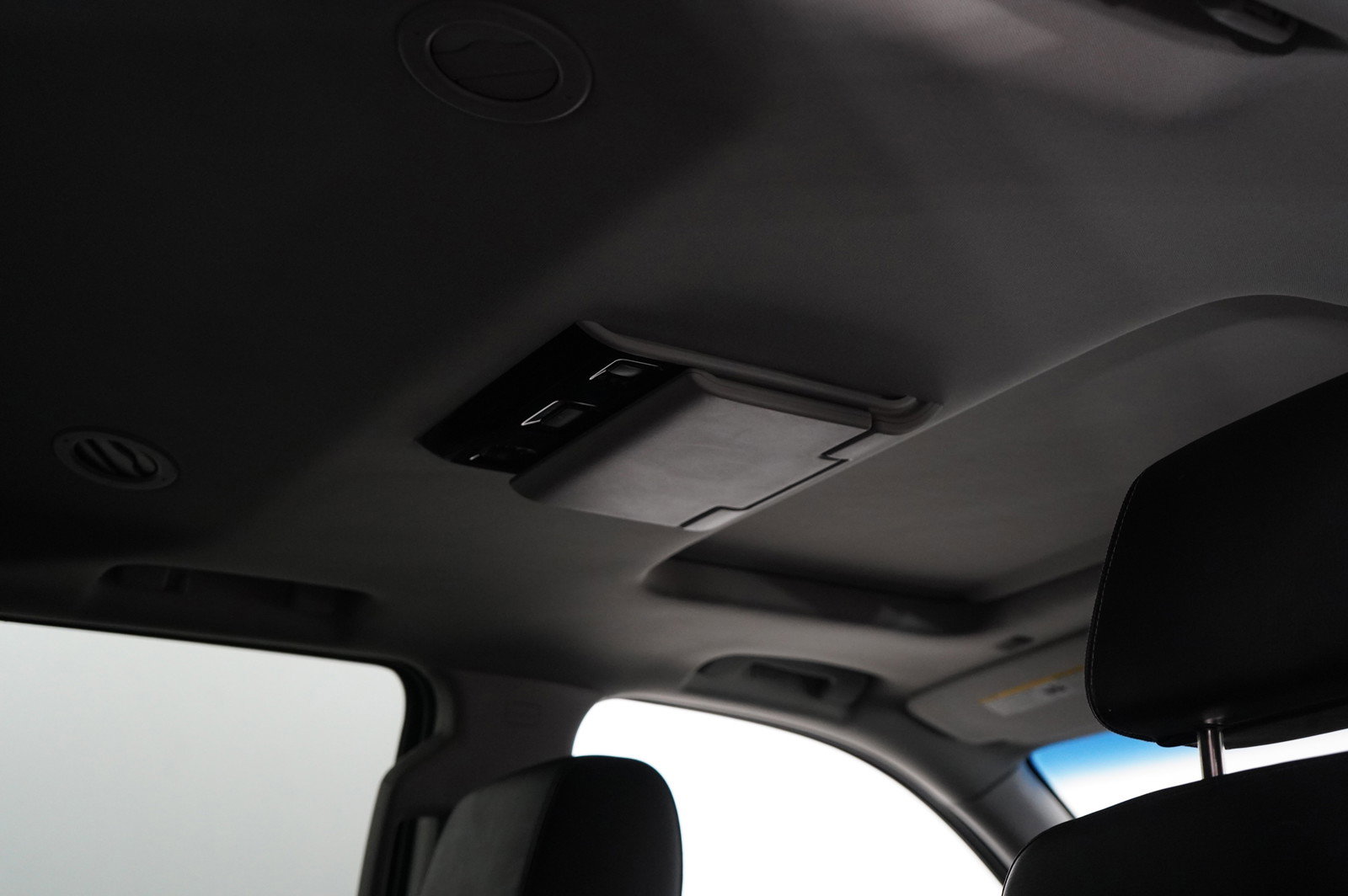 Used 2017 GMC Yukon Denali w/ Open Road Package image 14