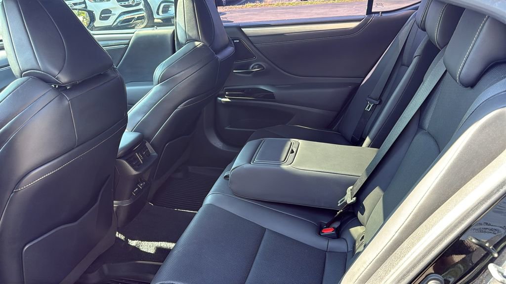 Used 2022 Lexus ES 350 F Sport image 22