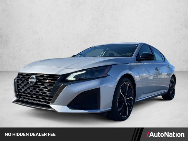 Used 2024 Nissan Altima 2.5 SR