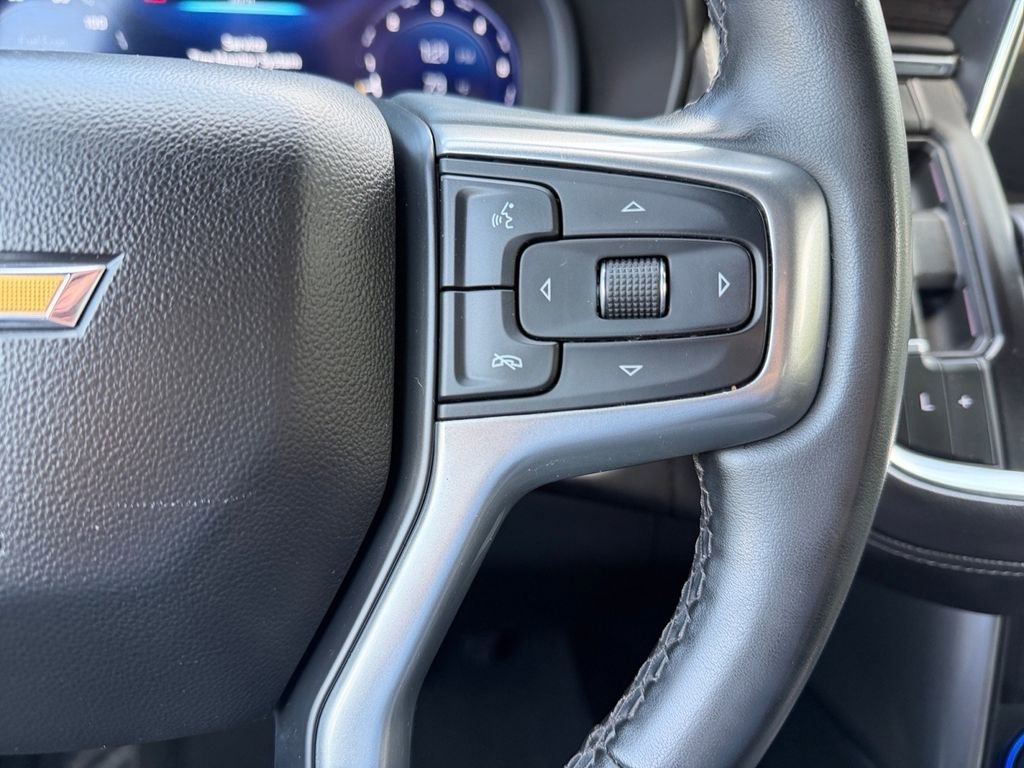 Used 2023 Chevrolet Suburban LT AWD/4WD image 26