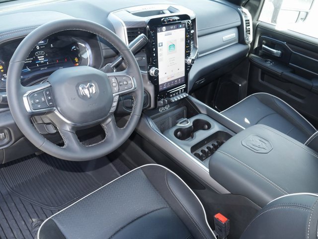 Used 2025 RAM 2500 Laramie w/ Night Edition image 15