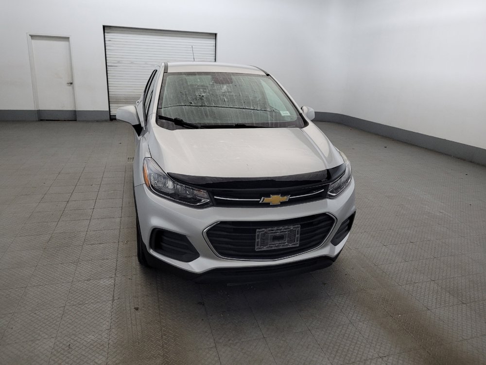 Used 2021 Chevrolet Trax LS w/ Tint and Cruise Package FWD image 14