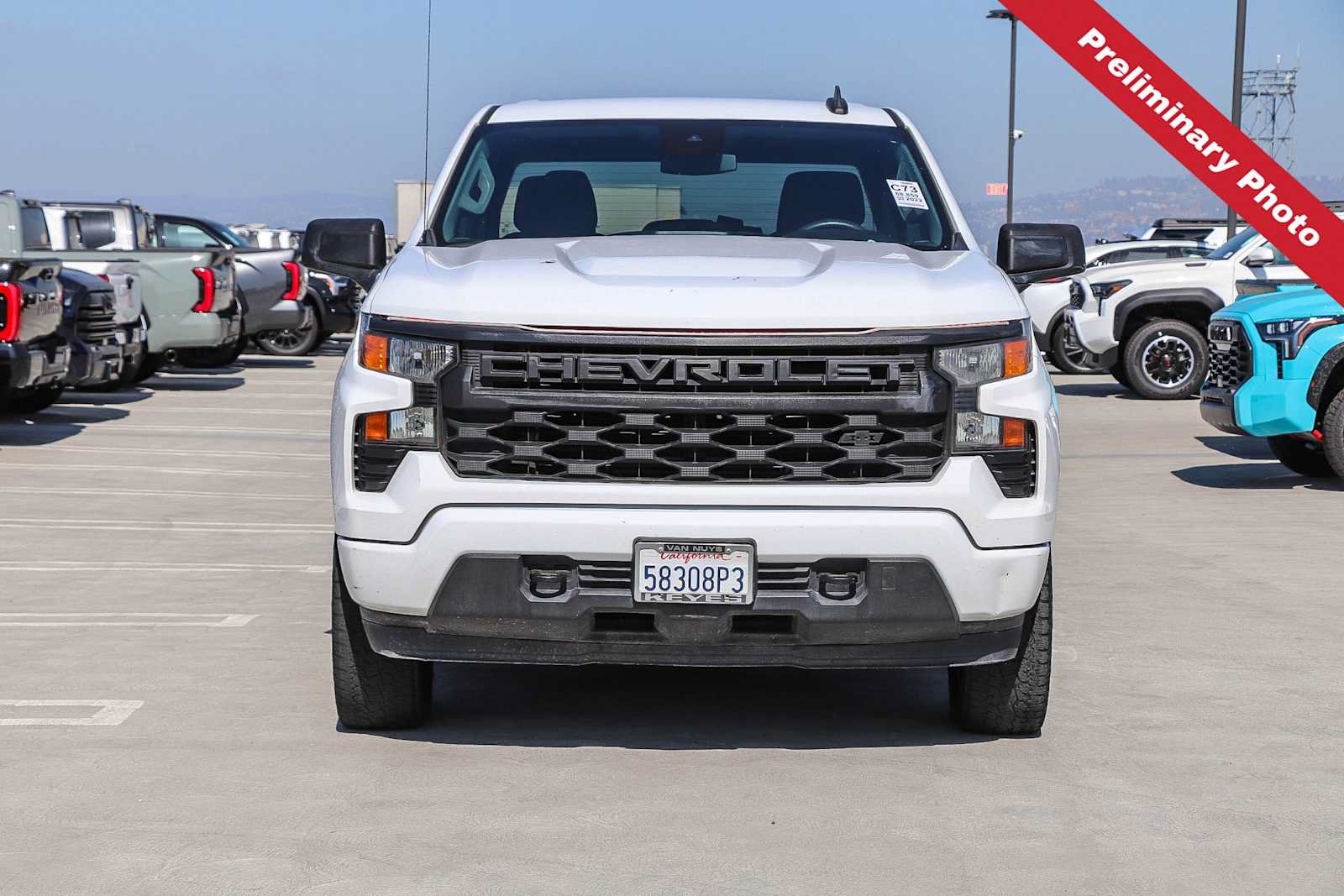 Used 2022 Chevrolet Silverado 1500 Custom RWD image 2