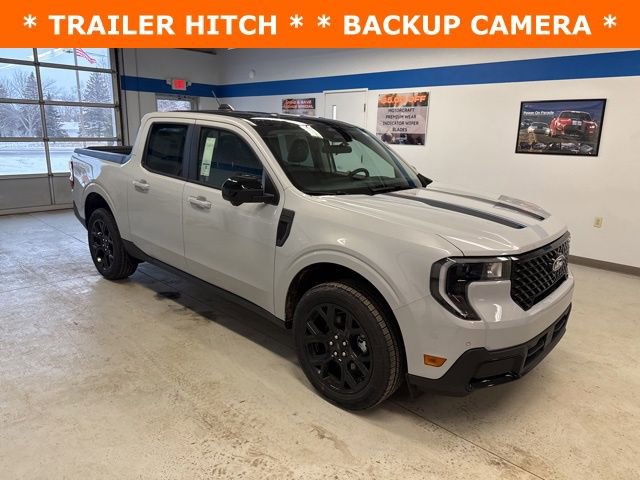 New 2026 Ford Maverick Lariat w/ Black Appearance Package image 3