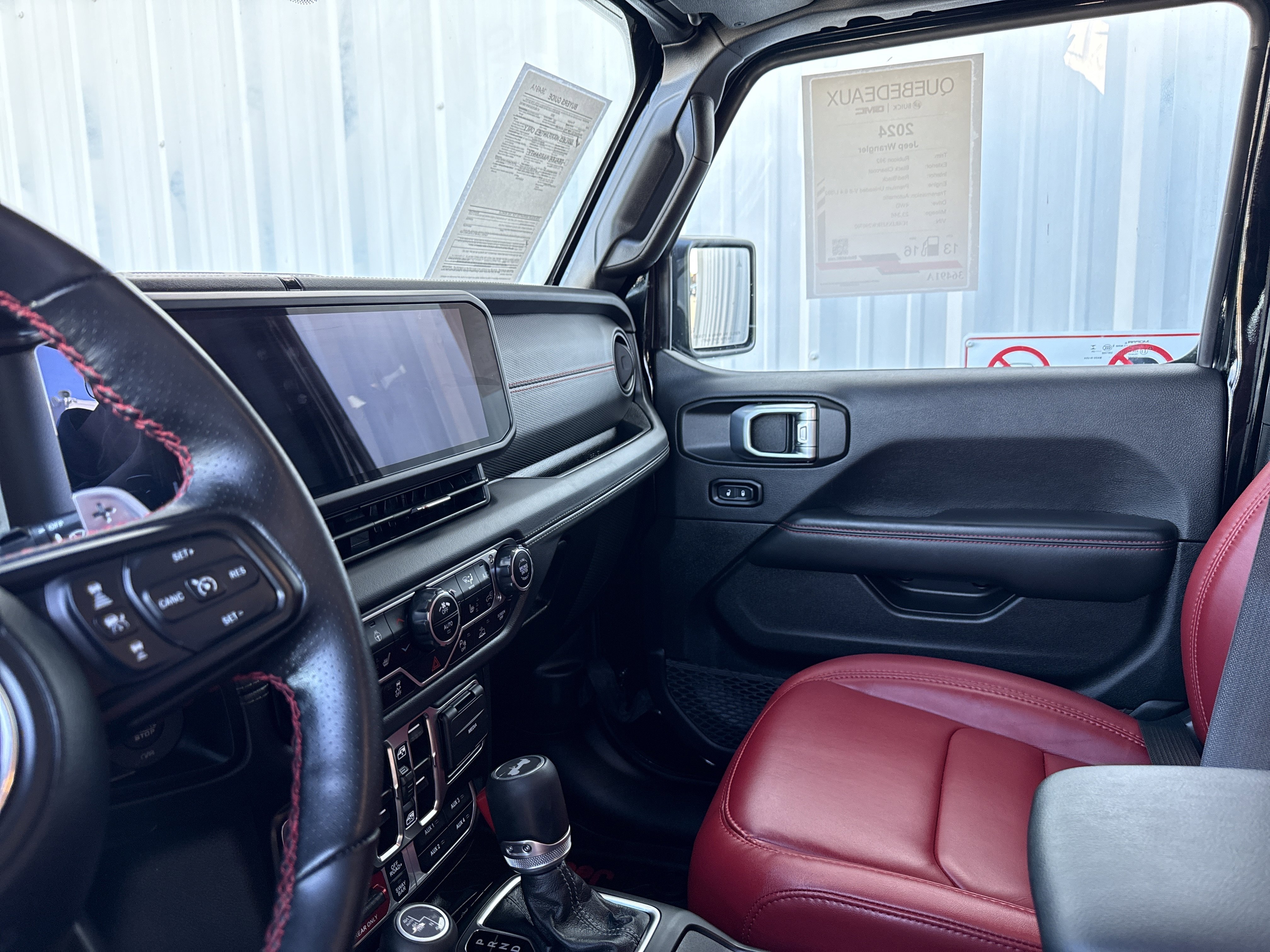 Used 2024 Jeep Wrangler Rubicon 392 image 29