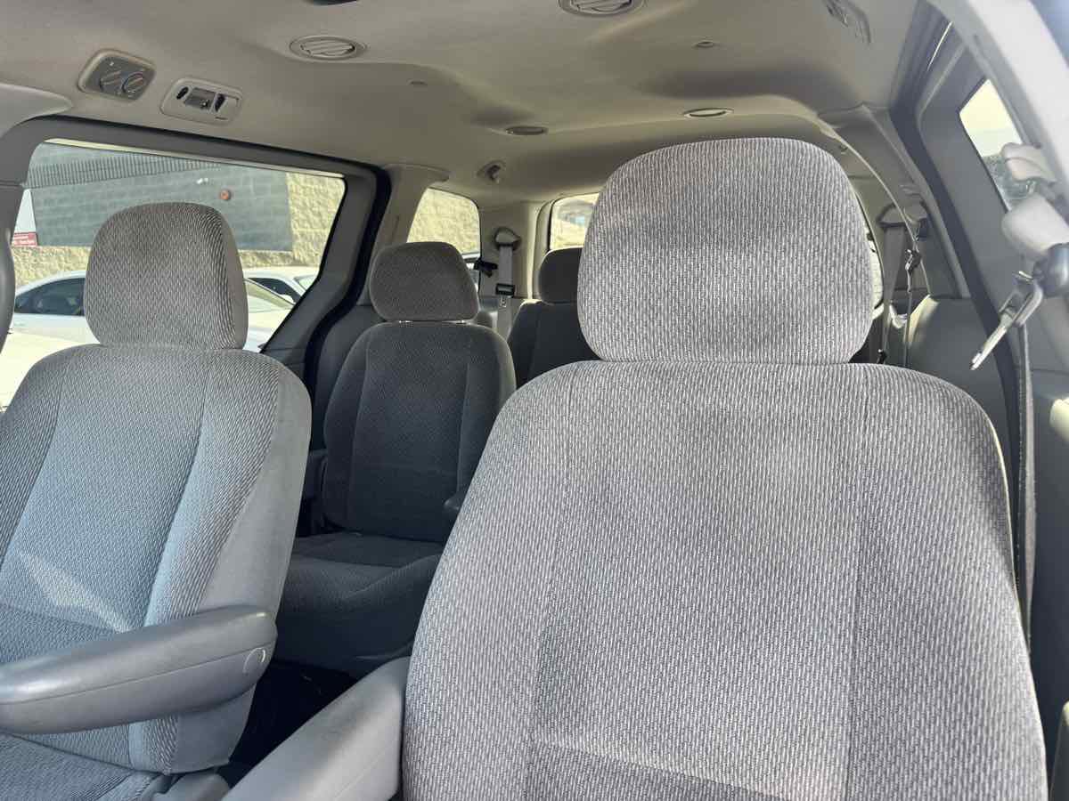Used 2003 Ford Windstar SE FWD image 40
